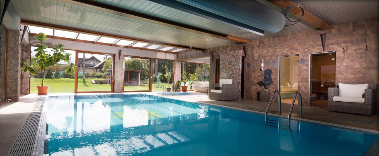 Aqua & Wellness Resort Alzbeta Липтовски-Микулаш Экстерьер фото