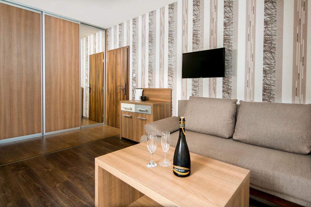 Aqua & Wellness Resort Alzbeta Липтовски-Микулаш Экстерьер фото